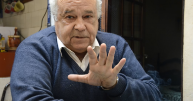 La teoría de las dos cagadas La teoría de las dos cagadas