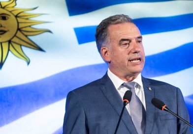 El rumbo del Gobierno es claro y se expresa en los 63 compromisos definidos en el primer Consejo de Ministros. El rumbo del Gobierno es claro y se expresa en los 63 compromisos definidos en el primer Consejo de Ministros.