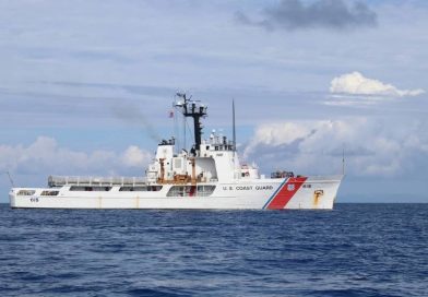 Donación de una vieja patrullera ex USCG Clase Reliance de EEUU para la Armada